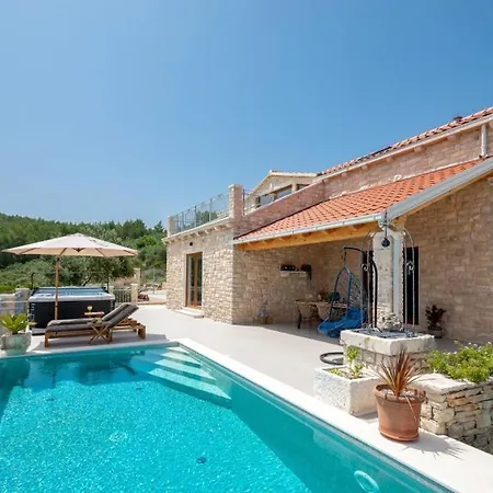 Brig By Guide Villa *