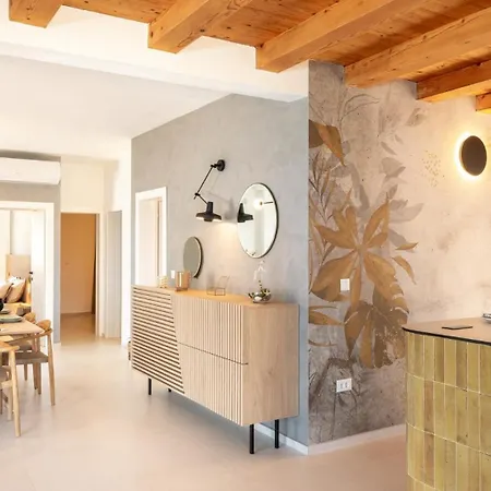 Brig By Guide ヴィラ