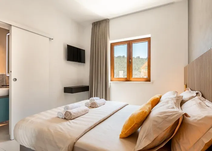 Brig By Guide * Blato (Korcula)